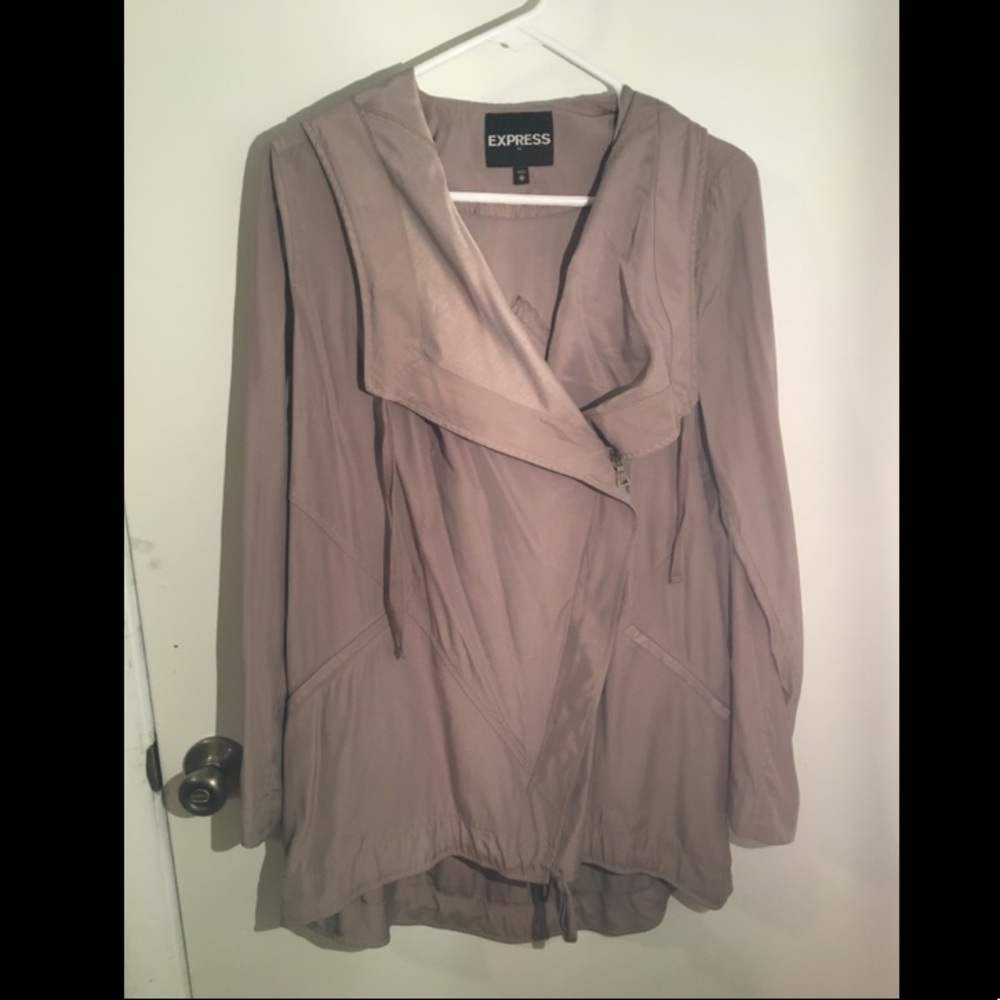 Express Lightweight Jacket - image 3